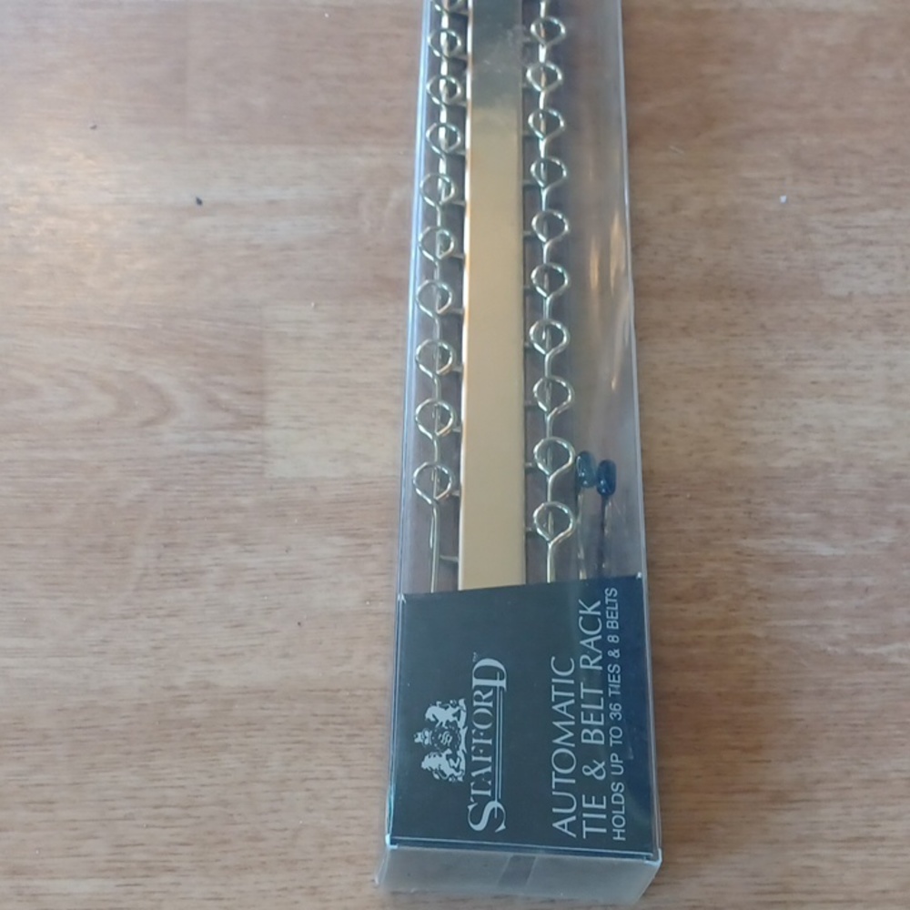 Stafford automatic tie a belt rack holds 36 tied and 8 belts